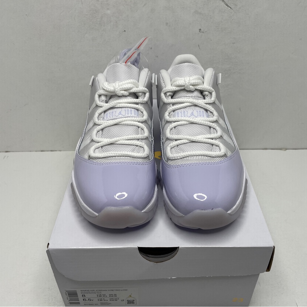 Nike Air Jordan 11 Retro WMNS “Pure Violet” 2022 - Picture 2 of 4